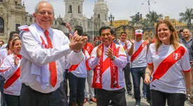 Perú vs. Argentina: PPK bailó con Meche Aráoz en apoyo a nuestra selección [VIDEO]