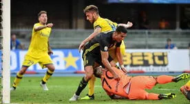 Portero del Chievo Verona sufre fractura de tabique tras fuerte choque con Cristiano Ronaldo