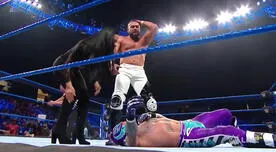 WWE SmackDown: Andrade venció a Rey Mysterio en magistral pelea previo a Royal Rumble [VIDEOS