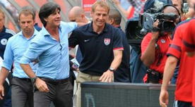 Jürgen Klinsmann calificó de "explosiva" la situación de Jürgen Löw al mando de la selección alemana