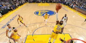 Lakers, de la mano de Davis y LeBron, ganó 123-101 a los Warriors en la pretemporada NBA [VIDEO]