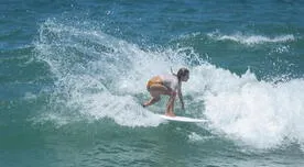 Miraflores: surfistas retornaron al mar siguiendo los protocolos sanitarios [FOTO]
