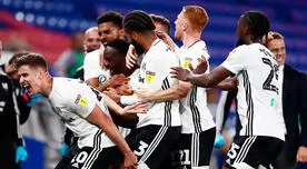 Fulham venció por 2-0 a Cardiff City y se acerca a la Premier League