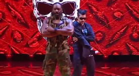 Royal Rumble 2021: Bad Bunny se lució en el escenario al interpretar "Booker T" - VIDEO