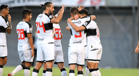 Olimpia se lleva el primer superclásico paraguayo del 2021: venció 2-0 a Cerro y es líder provisional Olimpia se lleva el primer superclásico paraguayo del 2021: venció 2-0 a Cerro y es líder provisional