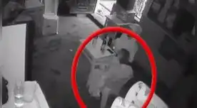 Con aparente complicidad de la PNP, una pareja 'siembra cocaína' a un local - VIDEO