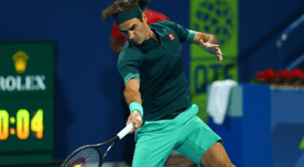 ¡Su Majestad! Roger Federer venció a Daniel Evans en su regreso al tenis - VIDEO