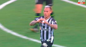 Atento, Gareca: Eduardo Vargas conectó un cabezazo y anotó el 1-0 para Atlético Mineiro