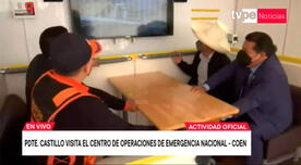 Pedro Castillo se subió a simulador de sismos de 9.1 y el sombrero ni se movió - VIDEO