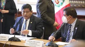 Walter Ayala renunció de manera 'irrevocable' al cargo de ministro de Defensa