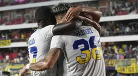 Carlos Zambrano y Luis Advíncula titulares en el triunfo de Boca sobre U de Chile