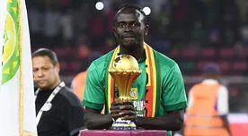 ¡Dulces sueños! Sadio Mané durmió con la Copa de África
