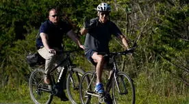 Joe Biden se cayó de la bicicleta mientras daba un paseo: "Estoy bien"