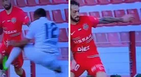 Futbolista recibe brutal planchazo en los testículos en fútbol de Emiratos Árabes