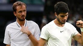 Alcaraz se impuso a Medvédev con un contundente 3-0 y avanza a la final de Wimbledon 2023