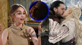Emilia Clarke habla sobre la incómoda escena íntima que tuvo con 'Jon Snow' en "Game of Thrones"