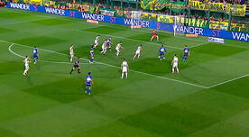 La descomunal pared de Cavani con Advíncula que no terminó en gol de Boca Juniors