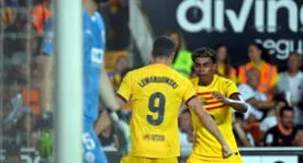 Con doblete de 'Lewa', Barcelona ganó 2-1 a Valencia y debutó con el pie derecho en LaLiga