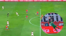 Luis Advíncula y el POTENTE REMATE de larga distancia que casi significa el 1-0 de Perú a Chile