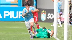 Sporting Cristal venció 2-1 a Grau en el cierre del Apertura con gol agónico de Santiago González Sporting Cristal venció 2-1 a Grau en el cierre del Apertura con gol agónico de Santiago González