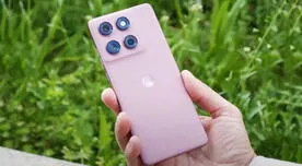 Este Motorola acuático no tiene nada que envidiarle al Galaxy S25: pantalla FullHD+, 24GB de RAM, 5200 mAh y carga veloz