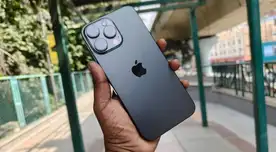 Este iPhone de TITANIO graba videos con calidad cinematográfica:  su precio bajó en 50% y es el mejor Apple de la historia