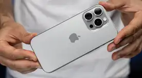 Es el iPhone más POTENTE y BARATO que puedes comprar para Navidad: es de TITANIO y sus tres cámaras graban en 4K