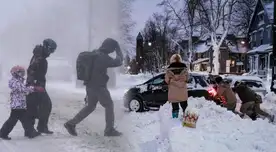 El NWS dio ALERTA a Nueva York por una tormenta helada: hay vuelos cancelados y se recomienda SUSPENDER los viajes por tierra El NWS dio ALERTA a Nueva York por una tormenta helada: hay vuelos cancelados y se recomienda SUSPENDER los viajes por tierra