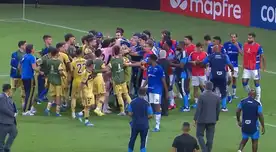 Jugadores de Boca y Cruzeiro protagonizan batalla campal tras triunfo del club brasileño en Libertadores