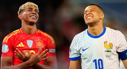 Lamine Yamal le ha ganado varios duelos a Kylian Mbappé.