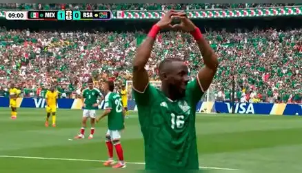 México anotó el 1-0 ante Sudáfrica: Julián Quiñones abrió el marcador en el Mundial 2026 México anotó el 1-0 ante Sudáfrica: Julián Quiñones abrió el marcador en el Mundial 2026