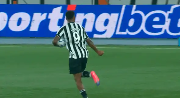 Botafogo anotó el 1-0 a los 8 minutos ante Cienciano y le faltan 5 goles para lograr la épica