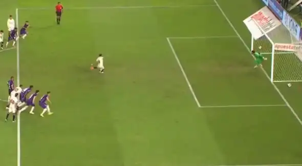 ¡Gol de Universitario! Gianluca Lapadula sacó un potente disparo y puso el 2-2 ante Comerciantes Unidos ¡Gol de Universitario! Gianluca Lapadula sacó un potente disparo y puso el 2-2 ante Comerciantes Unidos