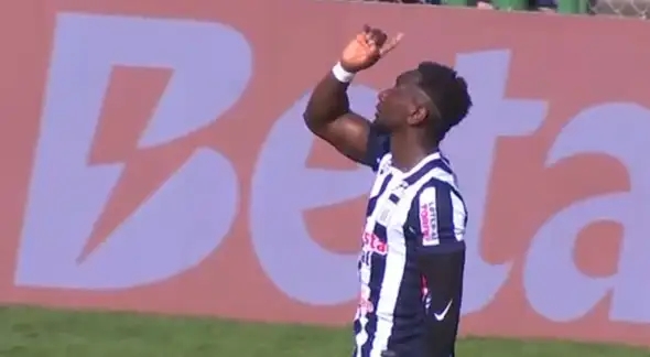¡Otra vez la 'Culebra'! Eryc Castillo marcó el empate de Alianza Lima en Chongoyape - VIDEO