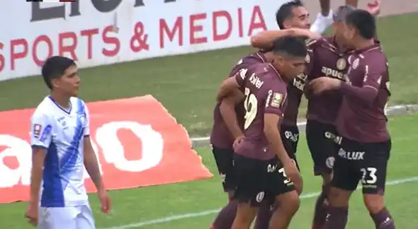 ¡Es goleada! José Lujan marcó autogol para el 4-1 de Universitario sobre Alianza Atlético