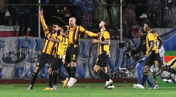The Strongest venció a Bolívar y se pone como único líder en la Liga Boliviana
