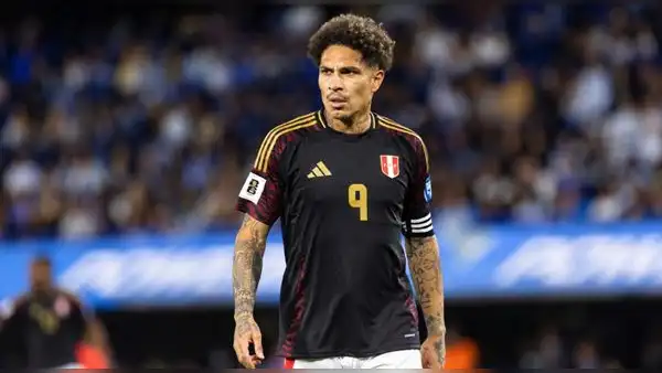 Paolo Guerrero enfrentaría juicio penal si se comprueba responsabilidad en caso de diplomas falsos, afirma abogado