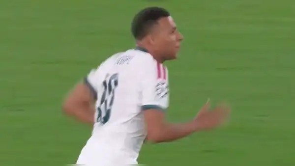 ¡Determinante! Gol de Kylian Mbappé para el 1-1 del Real Madrid ante Roma por Champions League