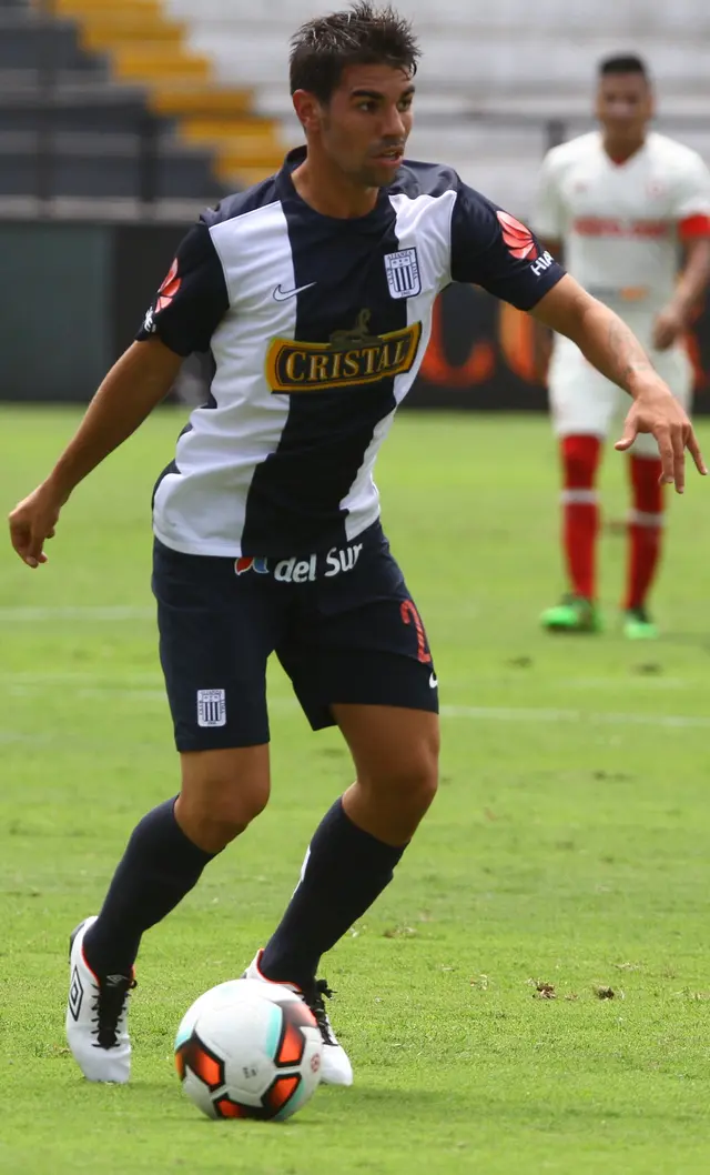 <strong>Pier Larrauri, Alianza Lima</strong>   