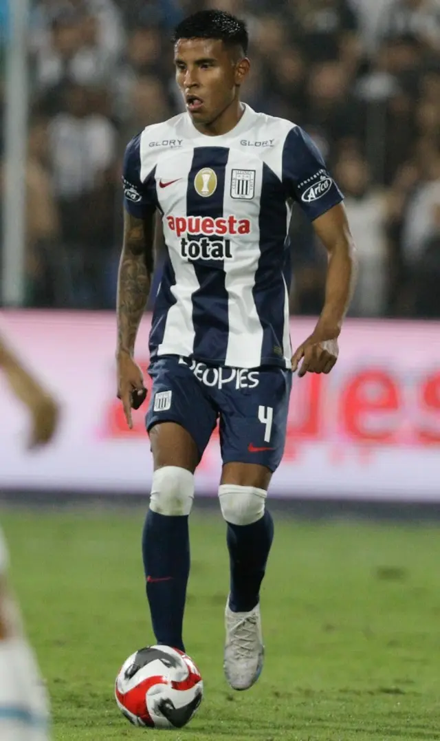 Nicolas Amasifuén Alianza Lima