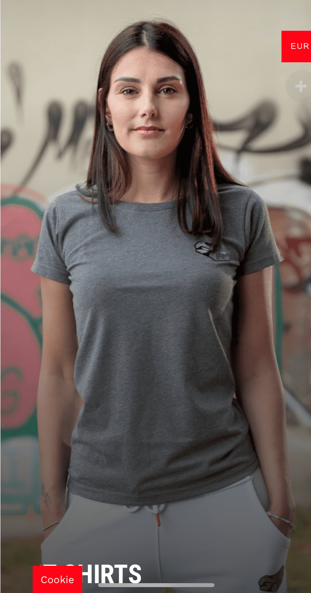 Alessia Lapadula es imagen de la marca de Gianluca. Alessia Lapadula es imagen de la marca de Gianluca.
