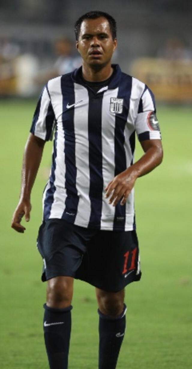 <strong>Henry Quinteros</strong> <strong>Henry Quinteros</strong>
