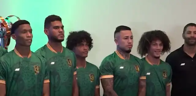 Paolo Fuentes fue presentado como jugador de Inter San Carlos