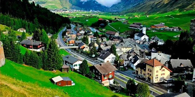  Albinen suiza