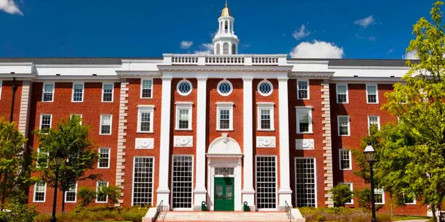 Universidad de Harvard