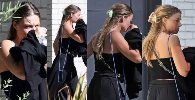Margot Robbie Cara Delevigne Margot Robbie Cara Delevigne