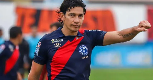 Roberto Ovelar
