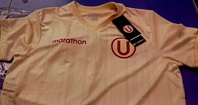 Universitario