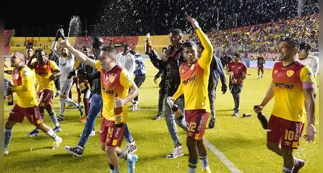 Aucas   