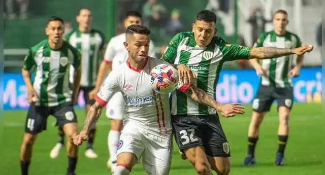 Banfield contra Argentinos Juniors.